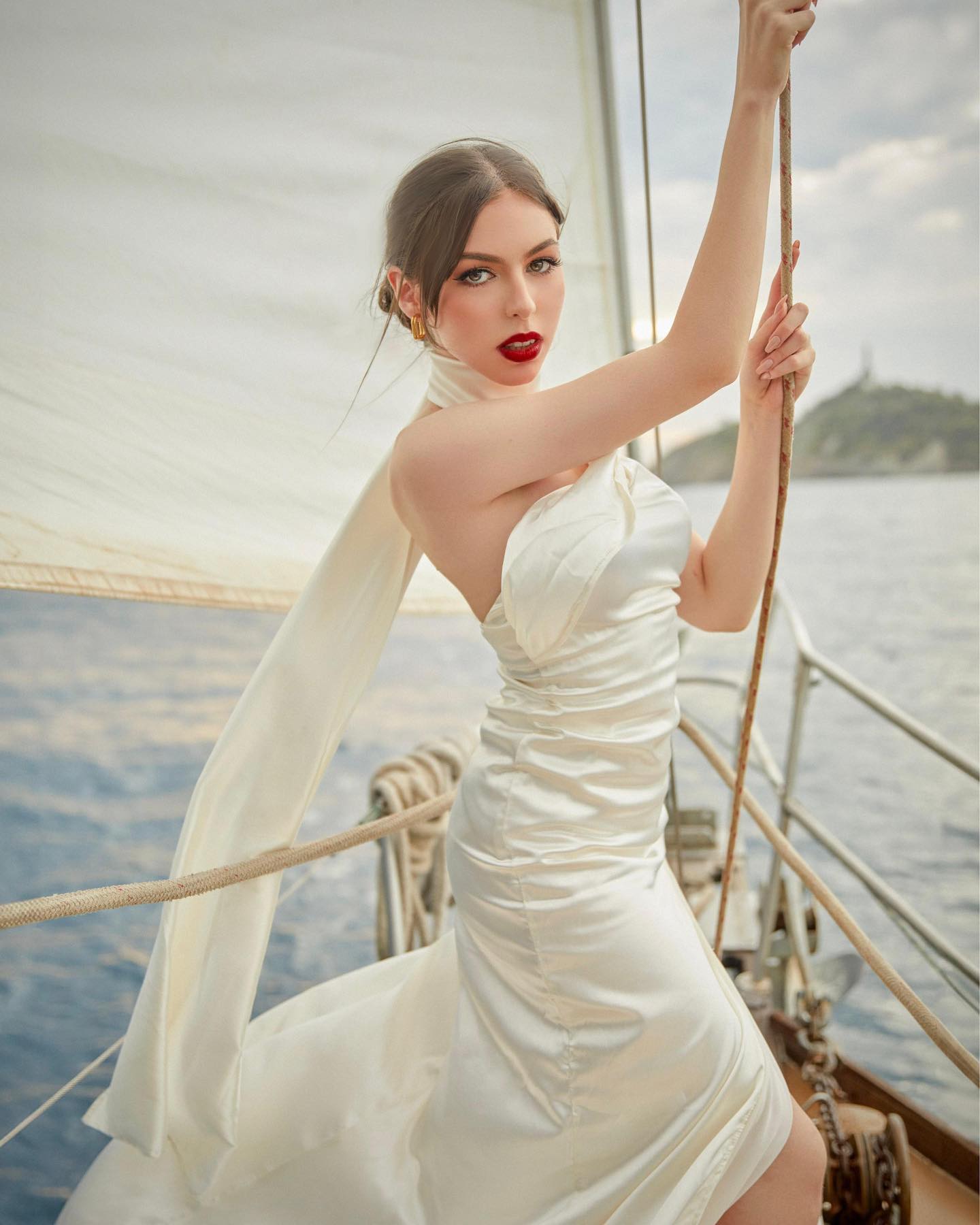 Vestido de novia con encaje - Glam 5.0 Pereira